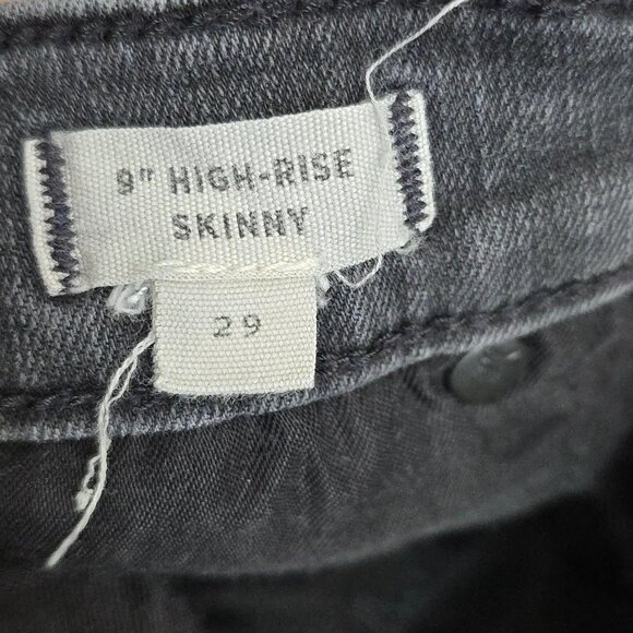 Madewell 9” High Rise Skinny Distressed Jeans Cut off Black Raw Hem - Picture 9 of 9